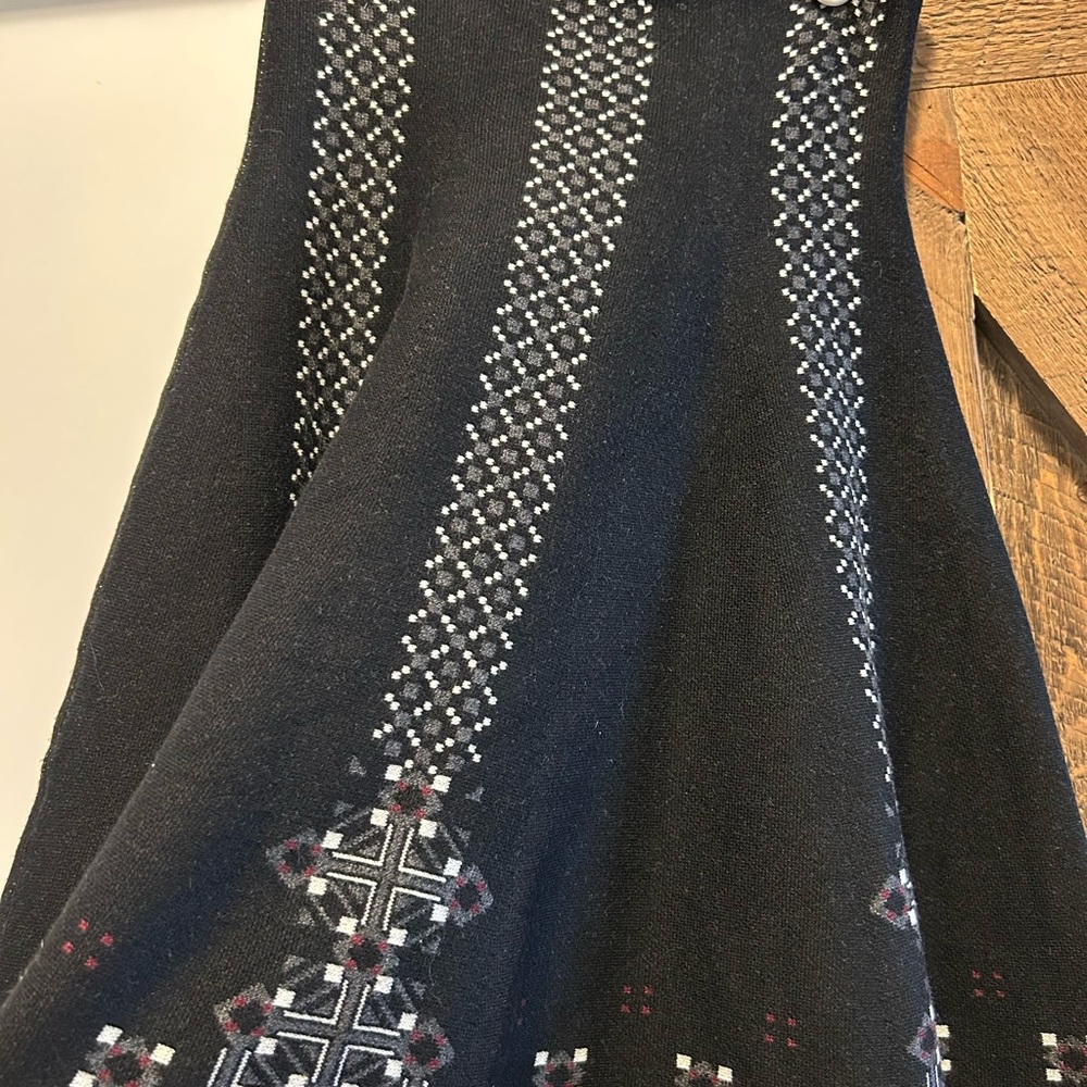 Knit A-Line Mini Patterned Skirt - Picture 3 of 7